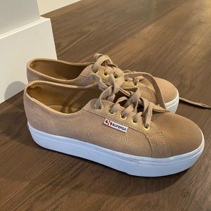 Brand new Superga pale pink platform sneakers